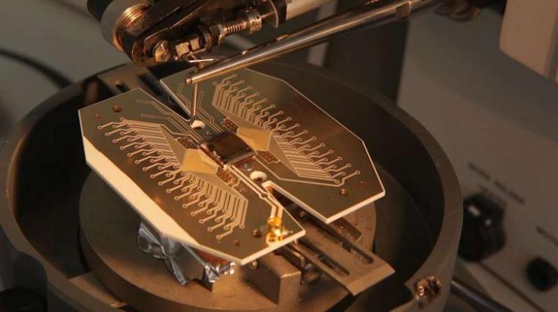 Prototype of the core of a trapped ion quantum computer. (Photo: University of Sussex)