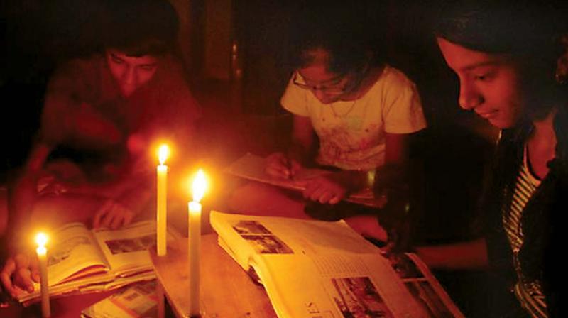 Bengaluru: Power cut hits students hard