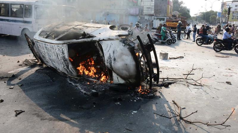 Joint Comissioner-Wests official purpose vehicle lies burnt down on Poonamalee high road in Egmore. (Photo: N.Sampath)