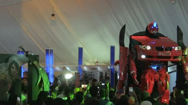 Some 20,000 Saudis decked out in costumes and face paint queued to get into Saudi Arabias first-ever Comic Con. (Credit: YouTube/ AFP)