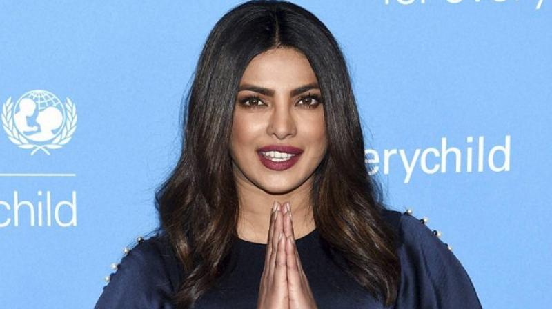 Priyanka bounces back on her feet, thanks fans for their well-wishes