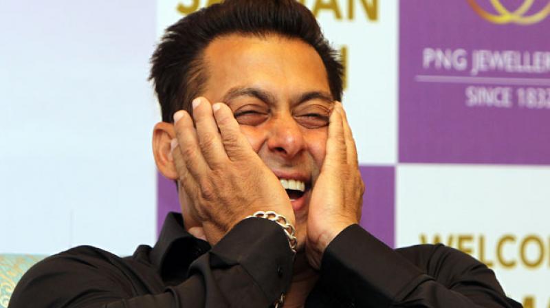 Salman Khan plans to place a drop box for the scripts outside his office!