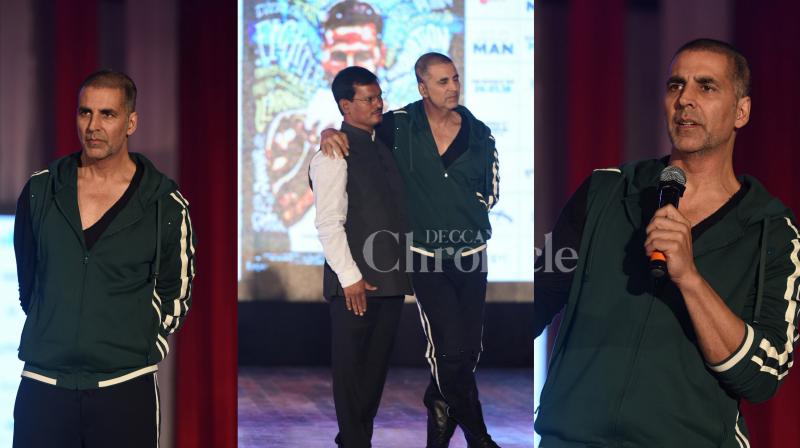 PadMan promotions: Akshay Kumar meets real-life PadMan at the college festival