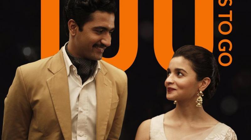 Raazi: Alia Bhatt-Vicky Kaushal are busy looking into each others eyes in this still