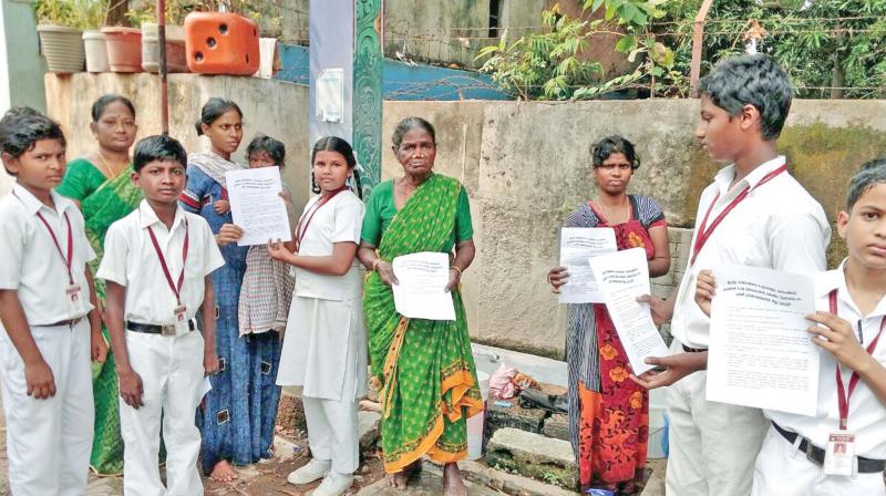 Students campaign in Teynampet, sensitising residents on water conservation and water management. (Photo: DC)