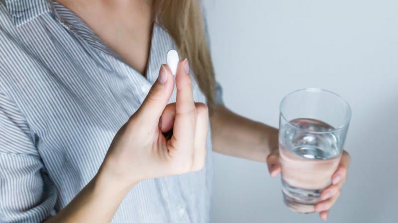 Study claims taking an aspirin daily can reduce ones risk of developing liver cancer. (Photo: Pexels)