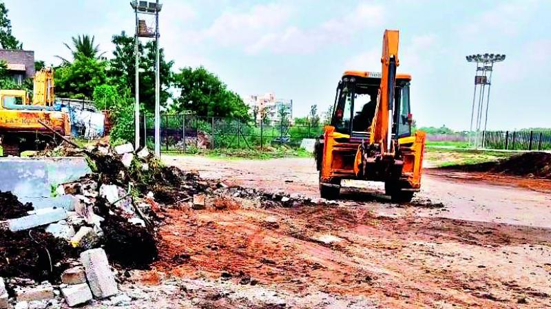 The GHMC demolished Kapra lake compost pits to facilitate the immersion of Ganesha idols.