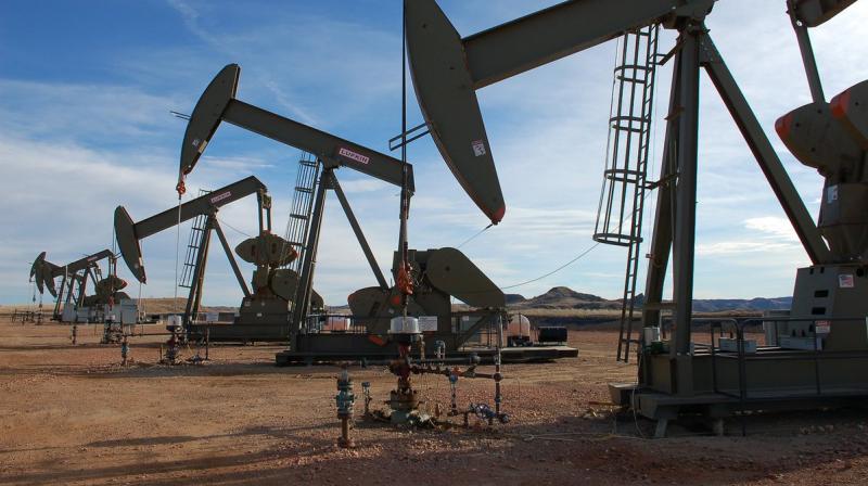 U.S. West Texas Intermediate (WTI) crude oil futures were at USD 53.52 per barrel at 0752 GMT, up 42 cents, or 0.8 percent, from their last close. (Photo: Twitter)
