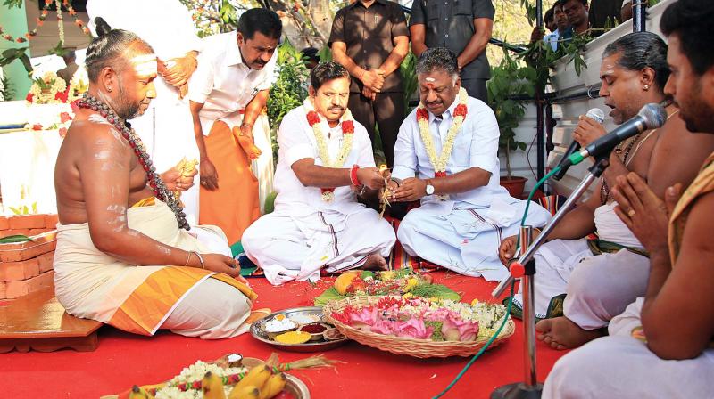 Chief Minister Edappadi K. Palaniswami and Deputy Chief Minister O. Panneerselvam perform pooja before laying the ceremonial foundation stone. (Photo: DC)