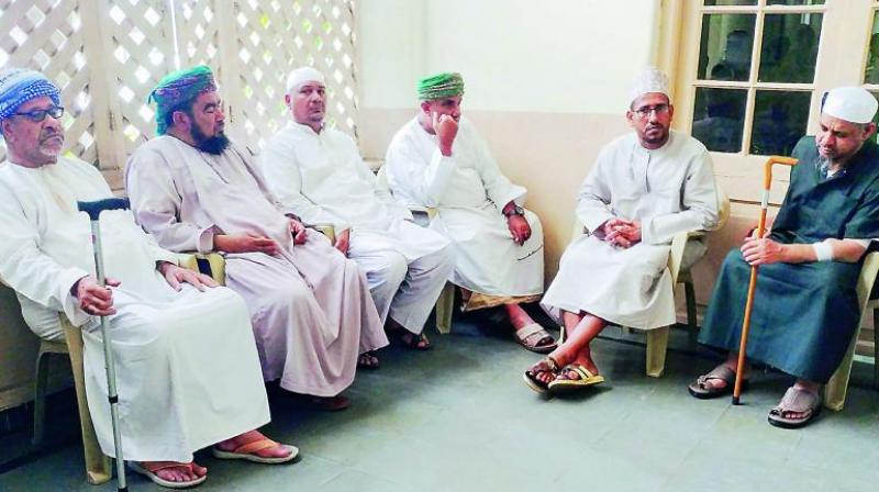Three Oman nationals and two qazis arrested by the police for contract marriages on Tuesday. (Photo: DC)