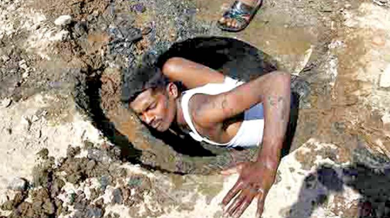 The Tamil Nadu government is taking no steps to rehabilitate scavengers willing to give up the inhumane practice.