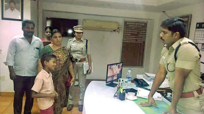 The teacher, along with the headmaster and the boy, in turn handed over the bundle to the district SP Mr. Sakthi Ganesan.