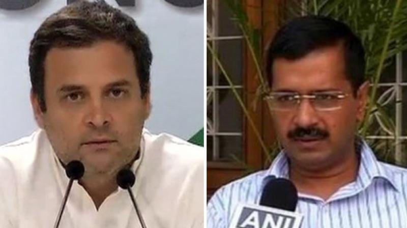 Congress president Rahul Gandhi (L) and Aam Aadmi Party supremo Arvind Kejriwal (R). (Photo: ANI)