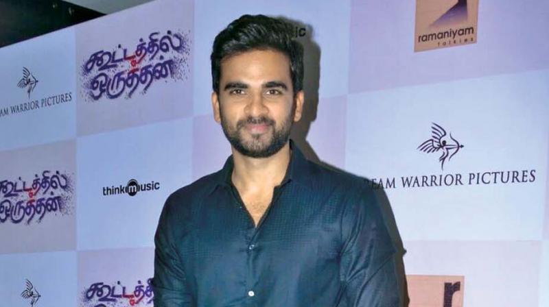 Ashok Selvan plunges into the sea!