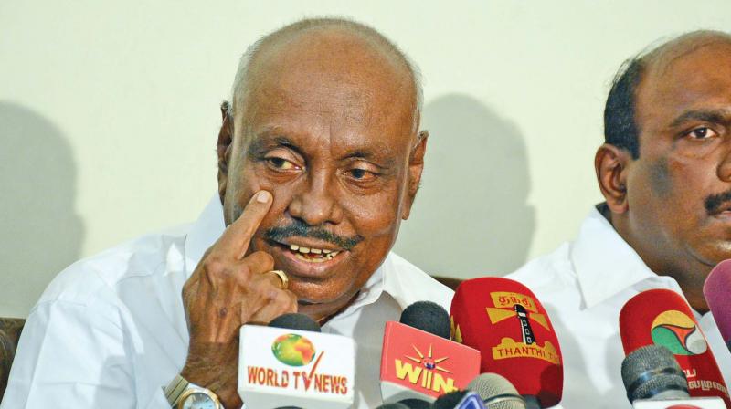 Former AIADMK leader and Speaker of Tamil Nadu  P. H. Pandian and his son Manoj Pandian address the media on Tuesday (Photo: DC)
