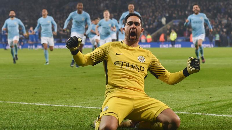 City goalkeeper Claudio Bravo saved Riyad Mahrezs spot kick to hand Manchster City victory. (Photo: AP)