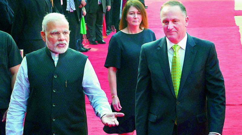 PM Narendra Modi with  his New Zealand counterpart  John Key and his wife Bronagh, during a ceremonial reception in New Delhi on Wednesday. (Photo: PTI)
