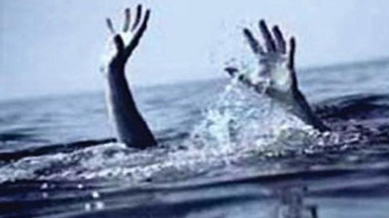Overloading of the fibre boat with no safety gadgets was the primary reason for the boat tragedy that claimed ten lives in Manapad sea off Tiruchendur coast in Thoothukudi district on Sunday.