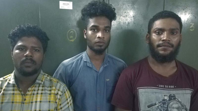 Two of the assailants escaped while three others were arrested