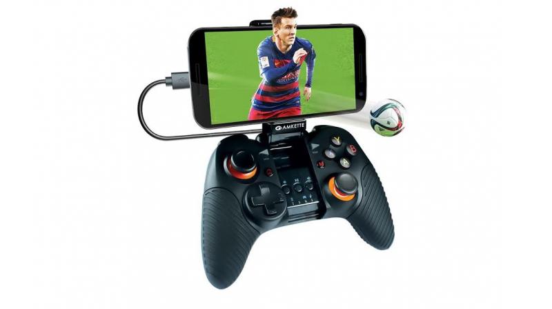 The wired version of the game controller is compatible with all the OTG supported android devices.