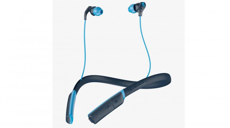 Unlike the Inkd Wireless, the Method Sport Wireless earbud comes with a hard collar giving users a better grip.