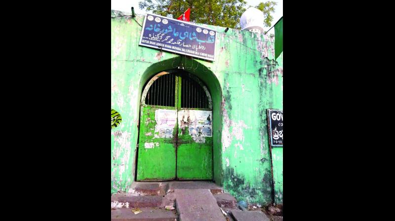 People protested as the Qutb Shahi ashoor-khana at Golconda was sealed by the Nizams Wakf committee; even caretaker Syed Javed is not being allowed enter the premises.