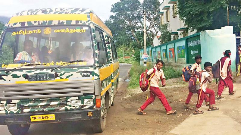 Similarly after the eco-tourism trip gets over by 3 pm the driver will reach the schools to pick the students and drop them at their houses.