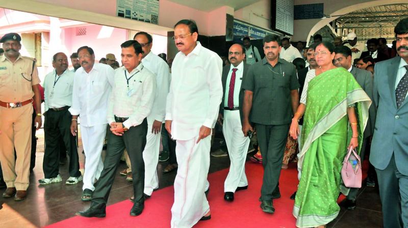 Vice-President M. Venkaiah Naidu arrived to Nellore city from Tirupati on Wednesday.