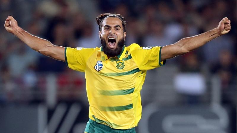 Imran Tahir, who won the Man of the Match Award for his 5/24 spell, showed why he is the best Twenty20 bowler in international cricket as he tore apart the New Zealand innings. (Photo: AFP)