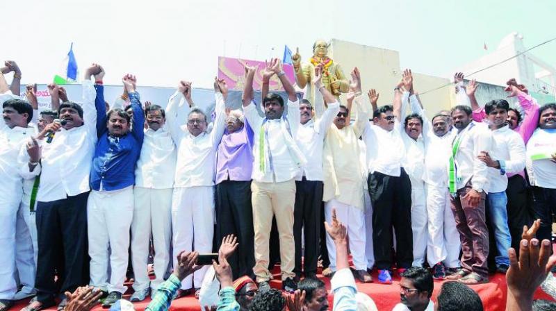 Mr Amarnaths padayatra, launched on March 30 for a separate railway zone, reached the core Vizag city on Wednesday.