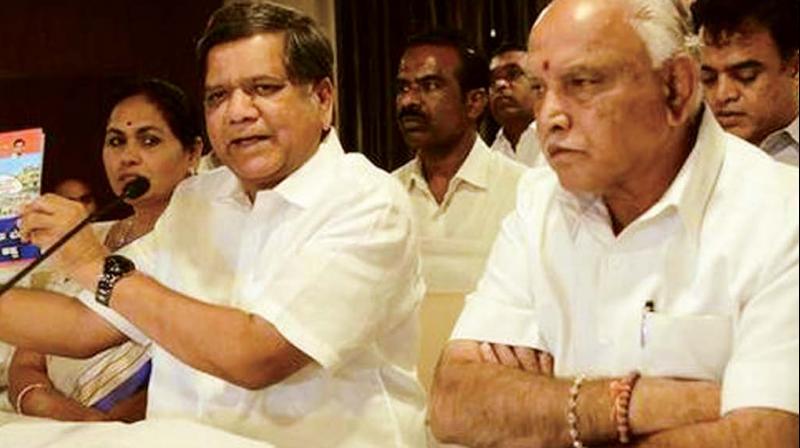 Meanwhile, BJP state President B.S.Yeddyurappa and former chief minister Jagadish Shettar issued a joint press statement, opposing the demand for a separate North Karnataka state.