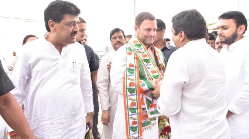 Rahul Gandhi was accorded a warm welcome by Maharashtra Congress president Ashok Chavan, Mumbai city chief Sanjay Nirupam, Janardhan Chandurkar, Bhai Jagtap, Raju Waghmare and other senior leaders. (Photo: Twitter | @INCMaharashtra)