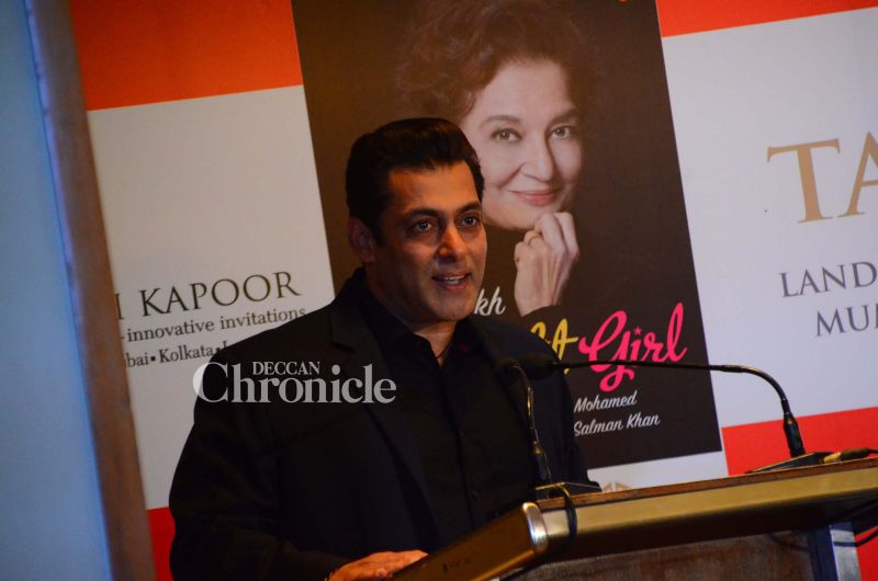 Salman Khan, other stars launch Asha Parekhs autobiography Salman Khan, other stars launch Asha Parekhs autobiography