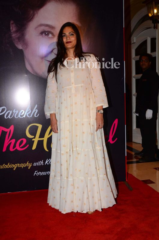 Salman Khan, other stars launch Asha Parekhs autobiography Salman Khan, other stars launch Asha Parekhs autobiography