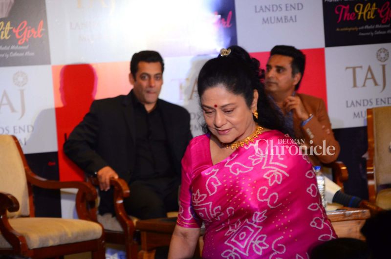 Salman Khan, other stars launch Asha Parekhs autobiography Salman Khan, other stars launch Asha Parekhs autobiography