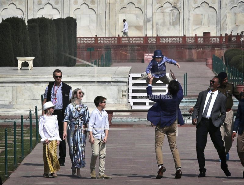 Waah Taj: Canada PM Justin Trudeau begins India tour with Taj Mahal
