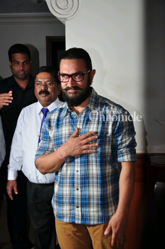 Aamir launches S02 of competiton for Maharashtra drought problem